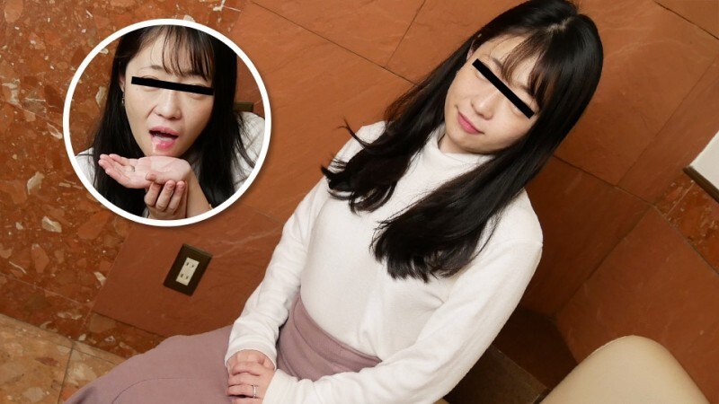PACOPACOMAMA-110825_100 吞咽家庭主妇 143 – 瞒著丈夫持续吞咽 – – 小泉摩樱