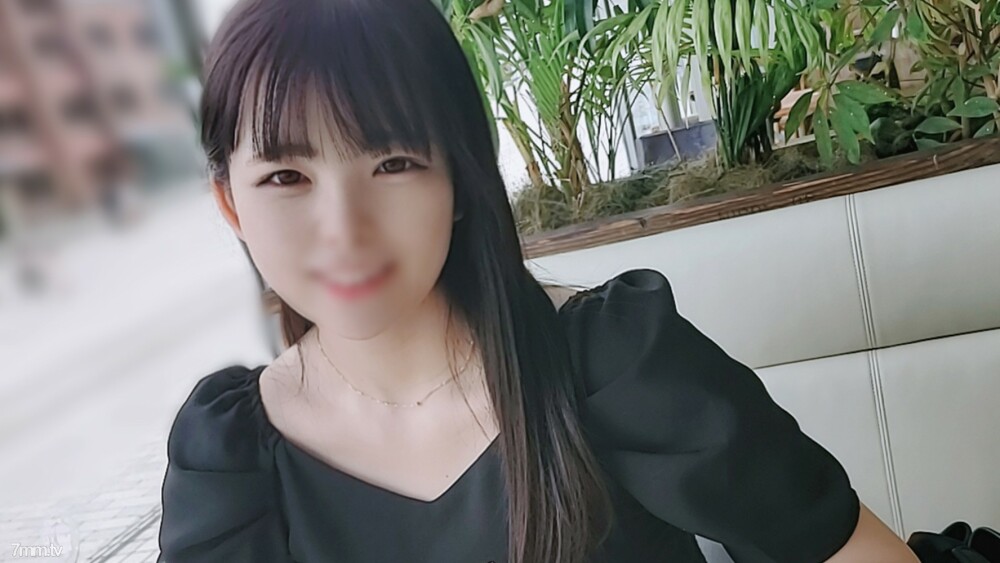 FC2-PPV-1867833 第一枪！ !!数量有限 [未经审查] 第一次与整洁丰满的女士在横滨约会！在美丽的樱桃色生殖器中出！ !! （第1部分）