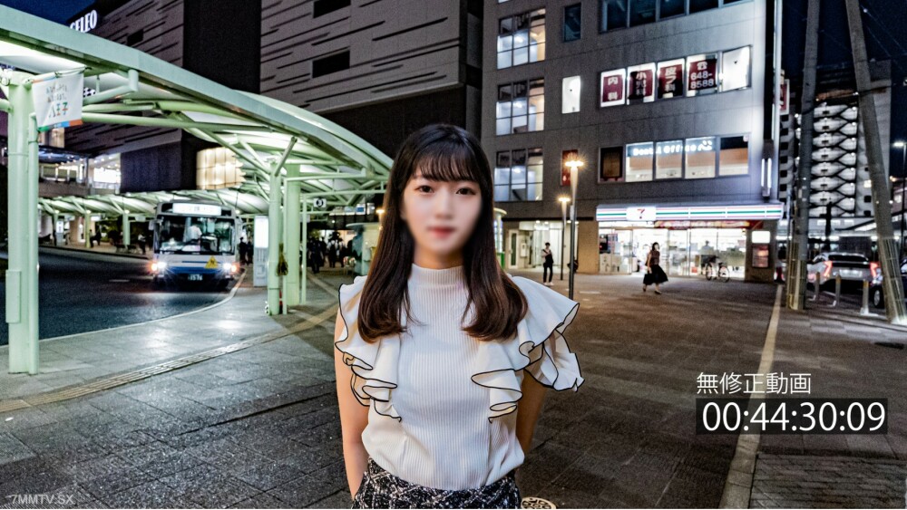 FC2-PPV-4118706 在朋友网路上获得的平均品质商品。你到达一千英里之外的姚了吗？请判断。体内射精在口内射精。