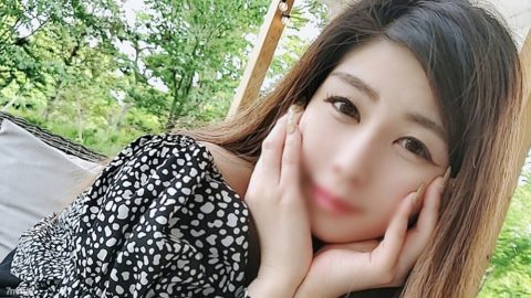 FC2-PPV-1891788 第一枪！ !!数量有限 [未经审查] 向 Husky Voice 的超级讨厌的美甲师两次中出！ !! （故事片）