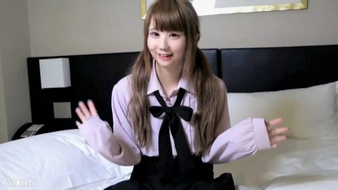 FC2-PPV-1943141 [否] 感恩节 [限量 100 件 1480 → OFF 至 740pt！] 受欢迎的 Dosukeberori 女孩♥️ 用电动按摩机一只手连续射精♥️ 大量阴道射精！ ！！ ♥️ * 评论福利 / 高画质 Ver.