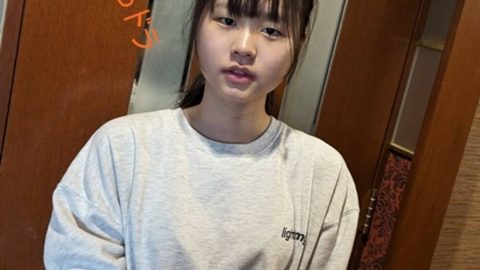 FC2-PPV-4450862 完全加工的F罩杯Kirari酱。我有一个最可爱的男性朋友，但这是一个奇怪的故事，我不需要它来怀孕？皇帝能生下他真是个奇迹。