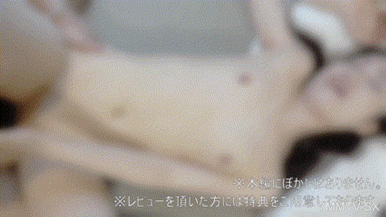 FC2-PPV-4521922 无法购买和退货。一连串的三颗地雷直接射入金球。购买的里面很有趣♪推荐，因为老妇人可以住在她能住的地方。