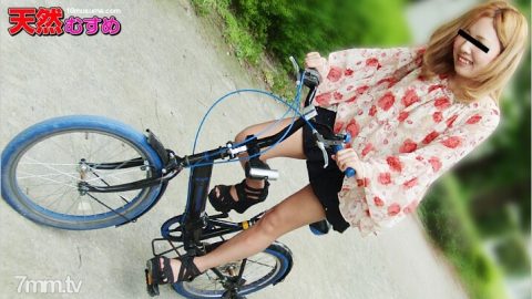 100312-01 Charin 娘～裸著大腿奔跑的女儿～
