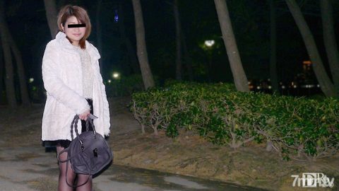 041216-01 业余Gachinanpa~我捡到了一个似乎打完半工在回家路上有空的女儿~