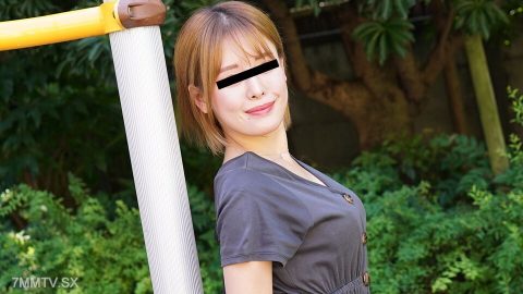 042724_100 和一个可爱的已婚女人