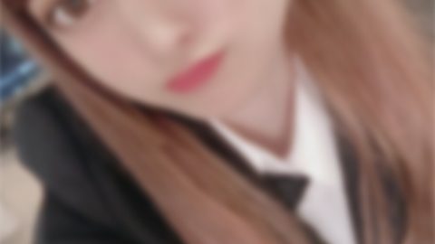 FC2-PPV-1763171 [否] [限时] [个人拍摄] 县@现役模特 [美巨乳、美臀、美少女] 给总统女儿的夫人大射阴道精液